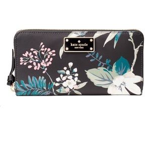 NWT Kate Spade floral NEDA wallet!